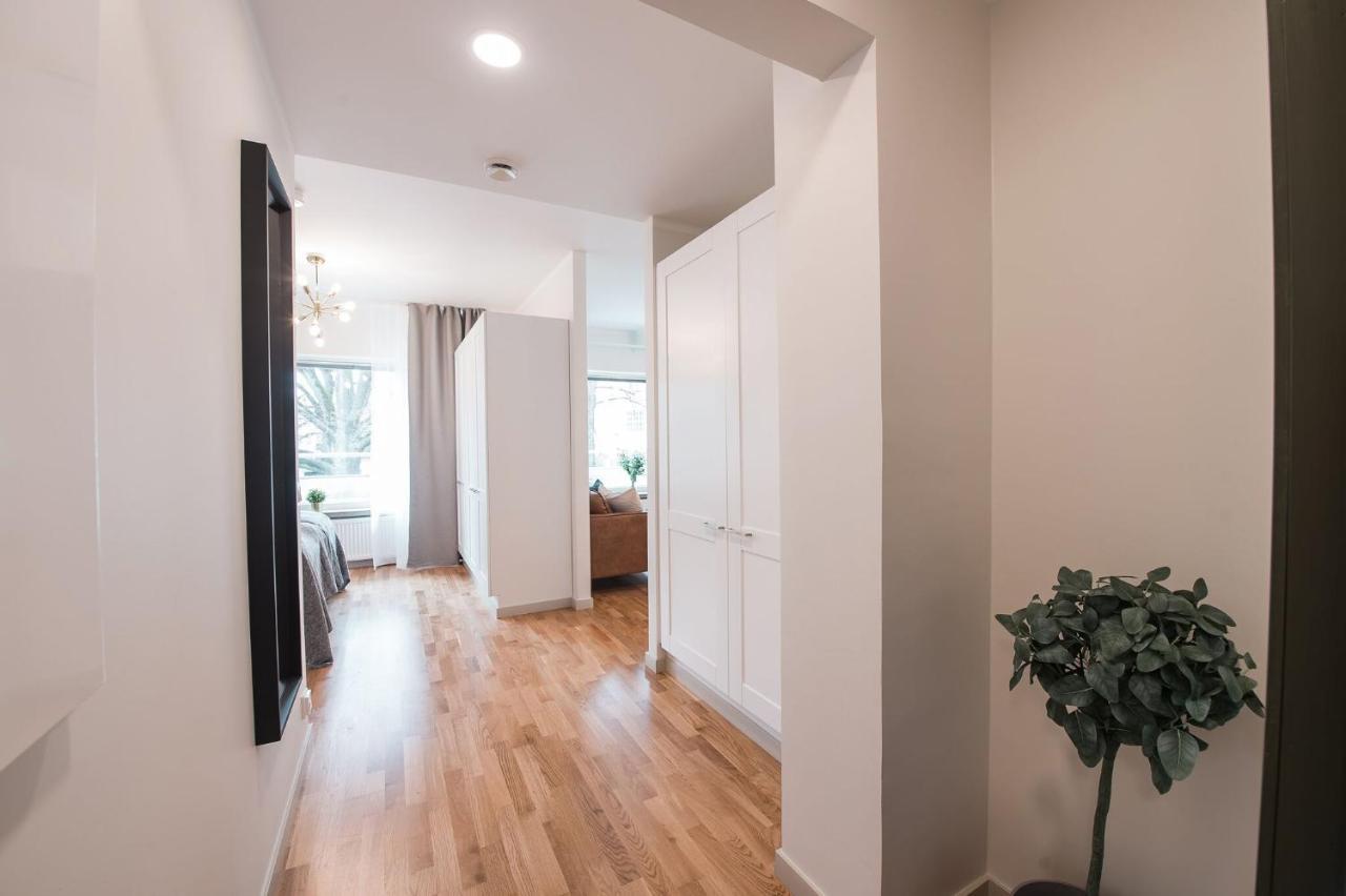 Forenom Serviced Apartments Helsinki Toeoeloe Εξωτερικό φωτογραφία